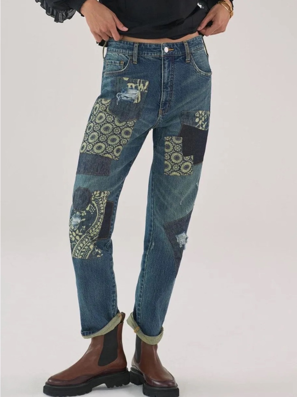 Pilcro Anthropologie The Borrowed Boyfriend Patchwork Blue Jeans Size 26
